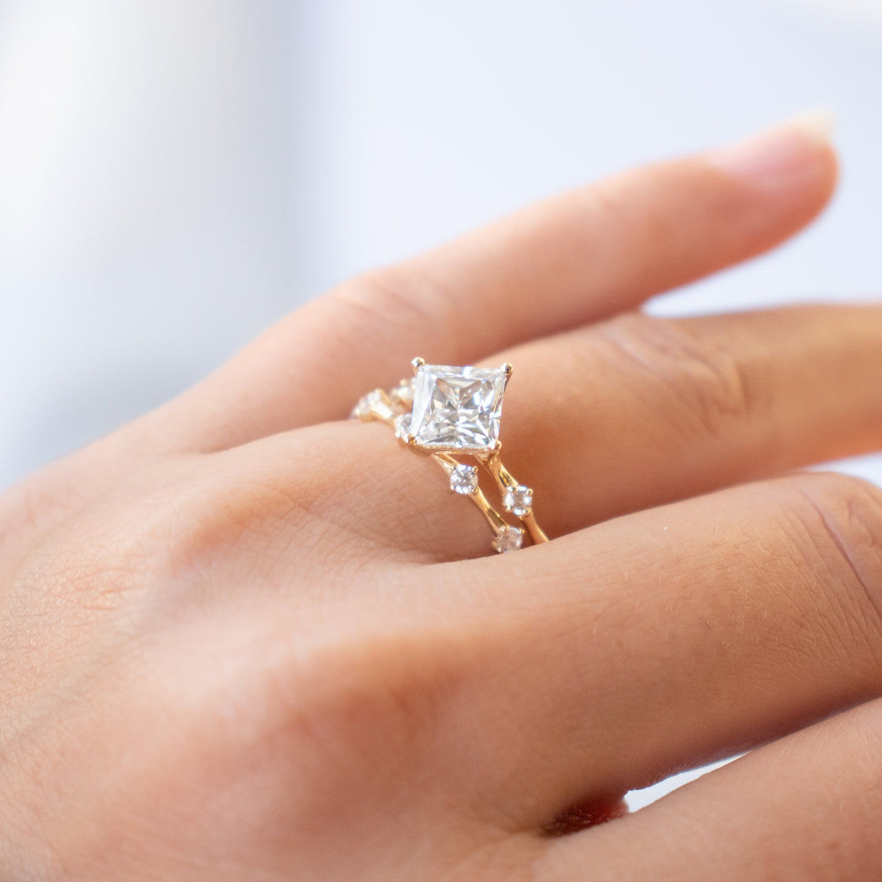 0.30CTW Round Brilliant Cut Dainty Wedding Band - Eurus engagement rings