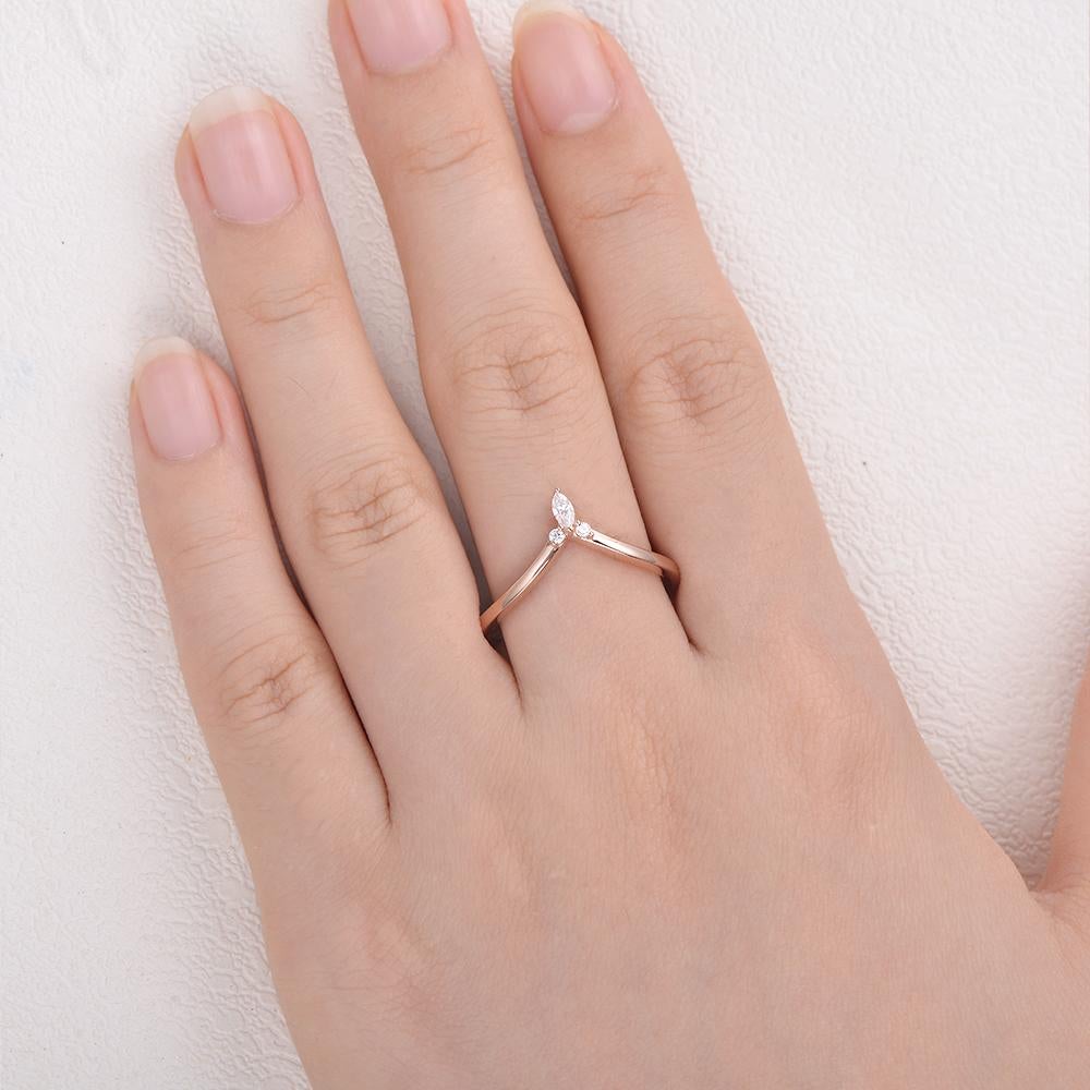 0.1 CTW Round & Marquise Cut Curved Stacking Moissanite Wedding Band - Eurus engagement rings