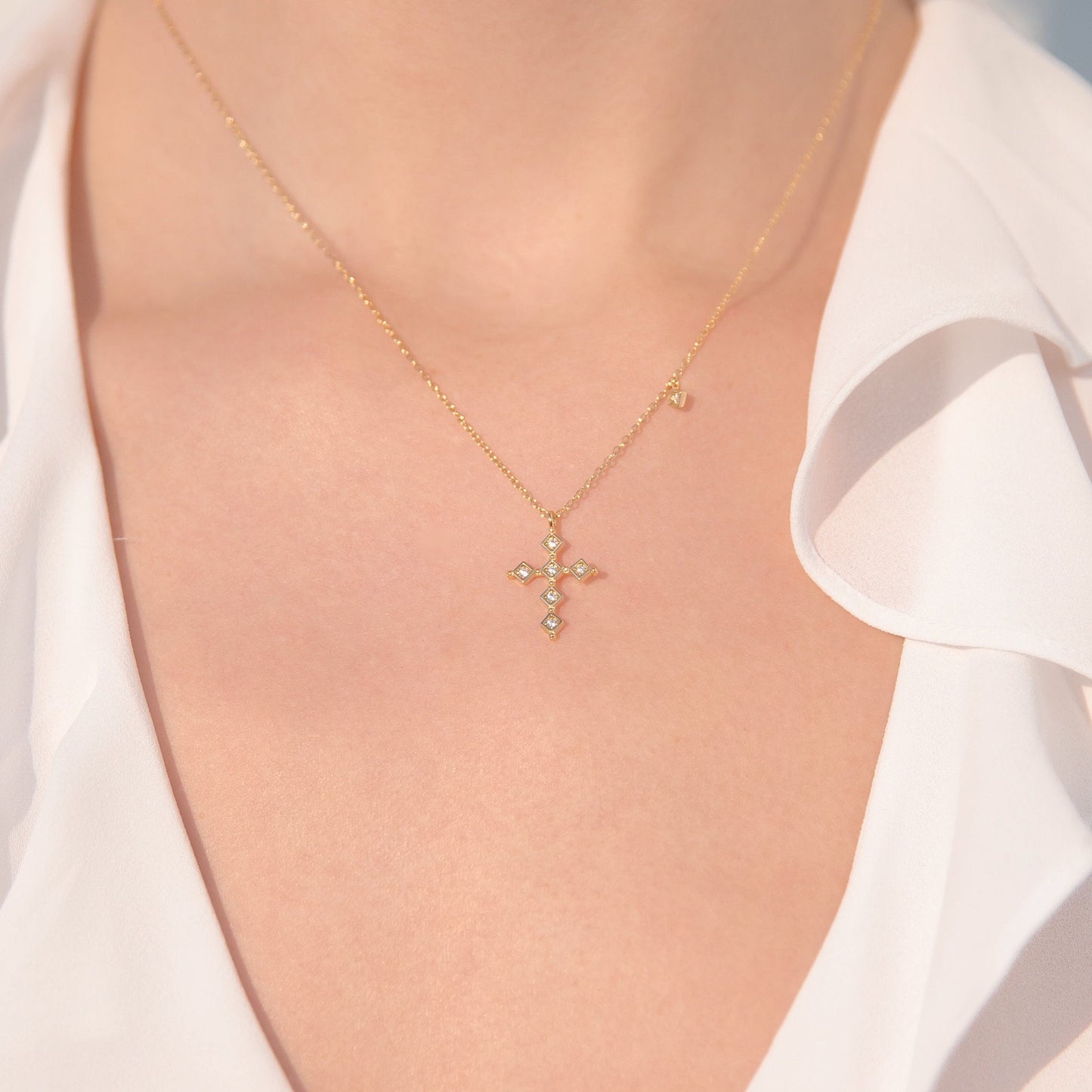 1.2 CT Cross Pendnet, Round Cut Moissanite Diamond Necklace, Gift for Women, Delicate Necklace