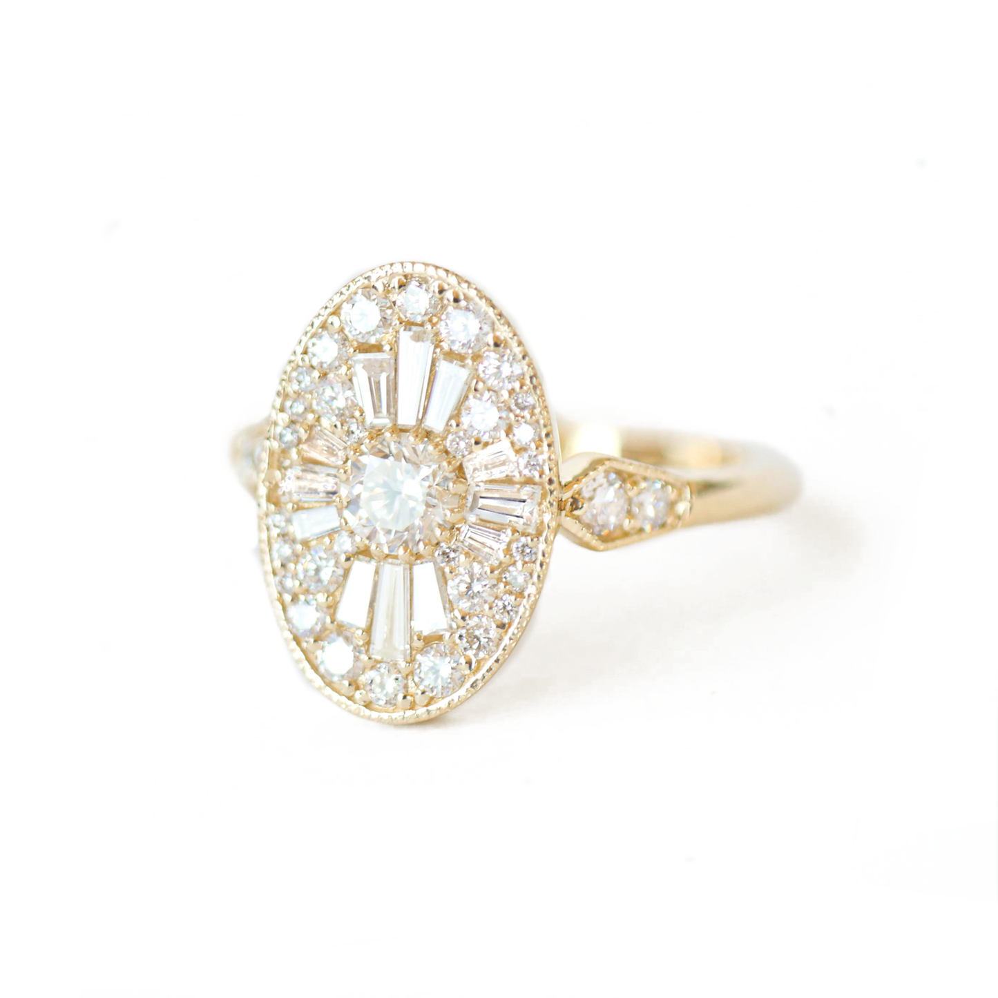 0.35 Ct Round Cut Moissanite Diamond Vintage Engagement Ring