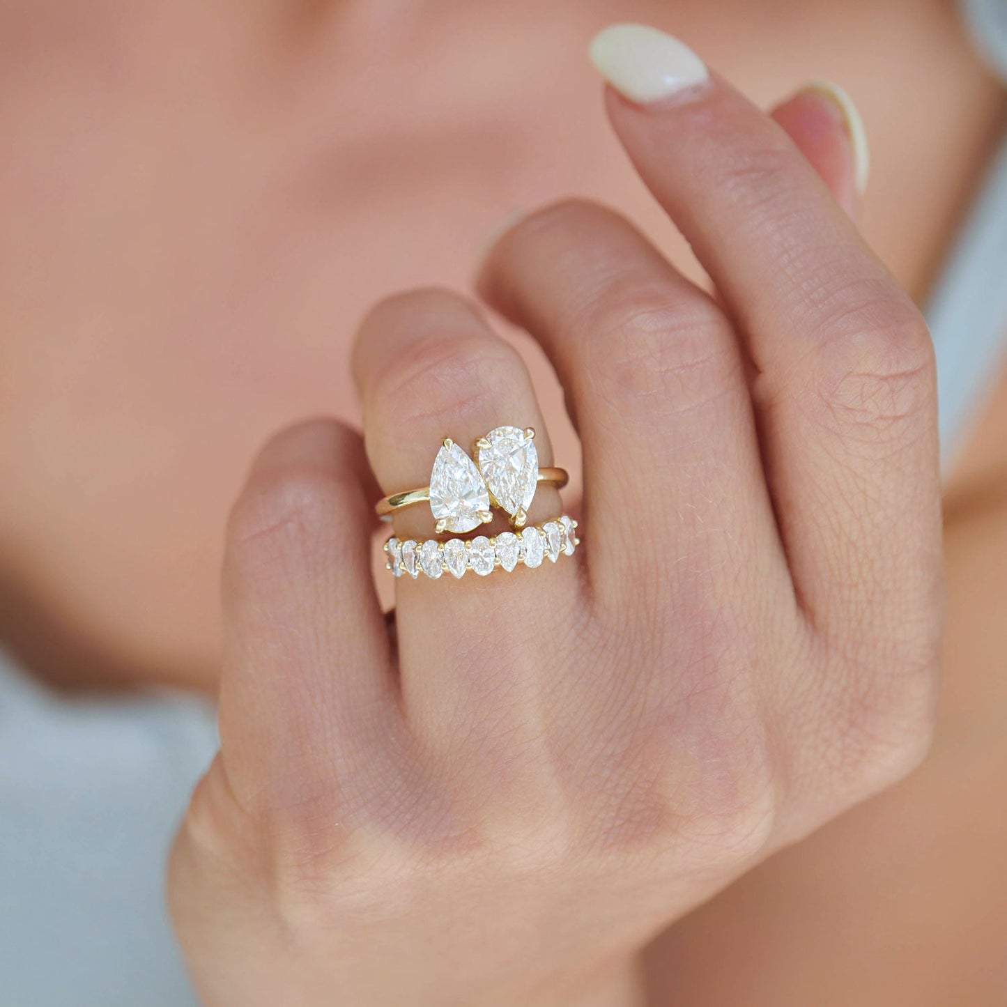 2.0 Ct Two Pear Moissanite Diamond Toi et Moi Engagement Ring