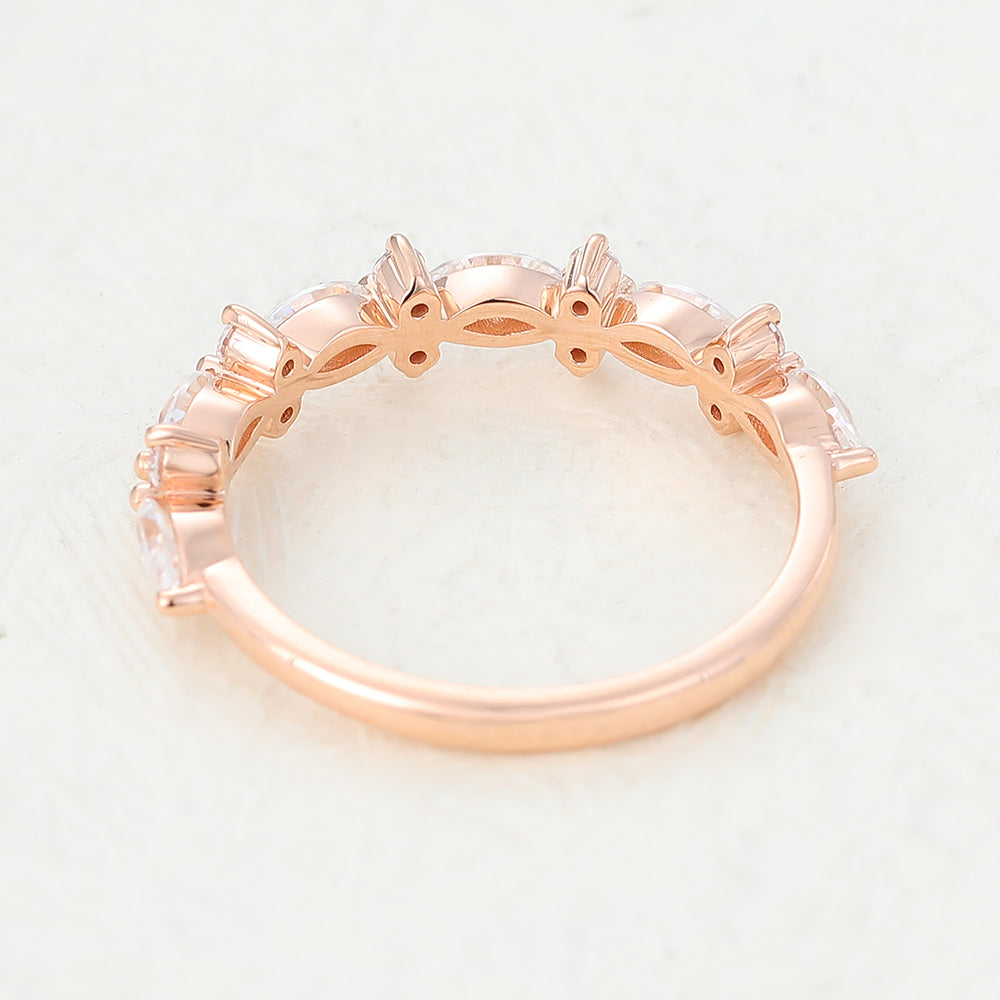 Round & Marquise Shaped Moissanite Diamond Cluster Wedding Band