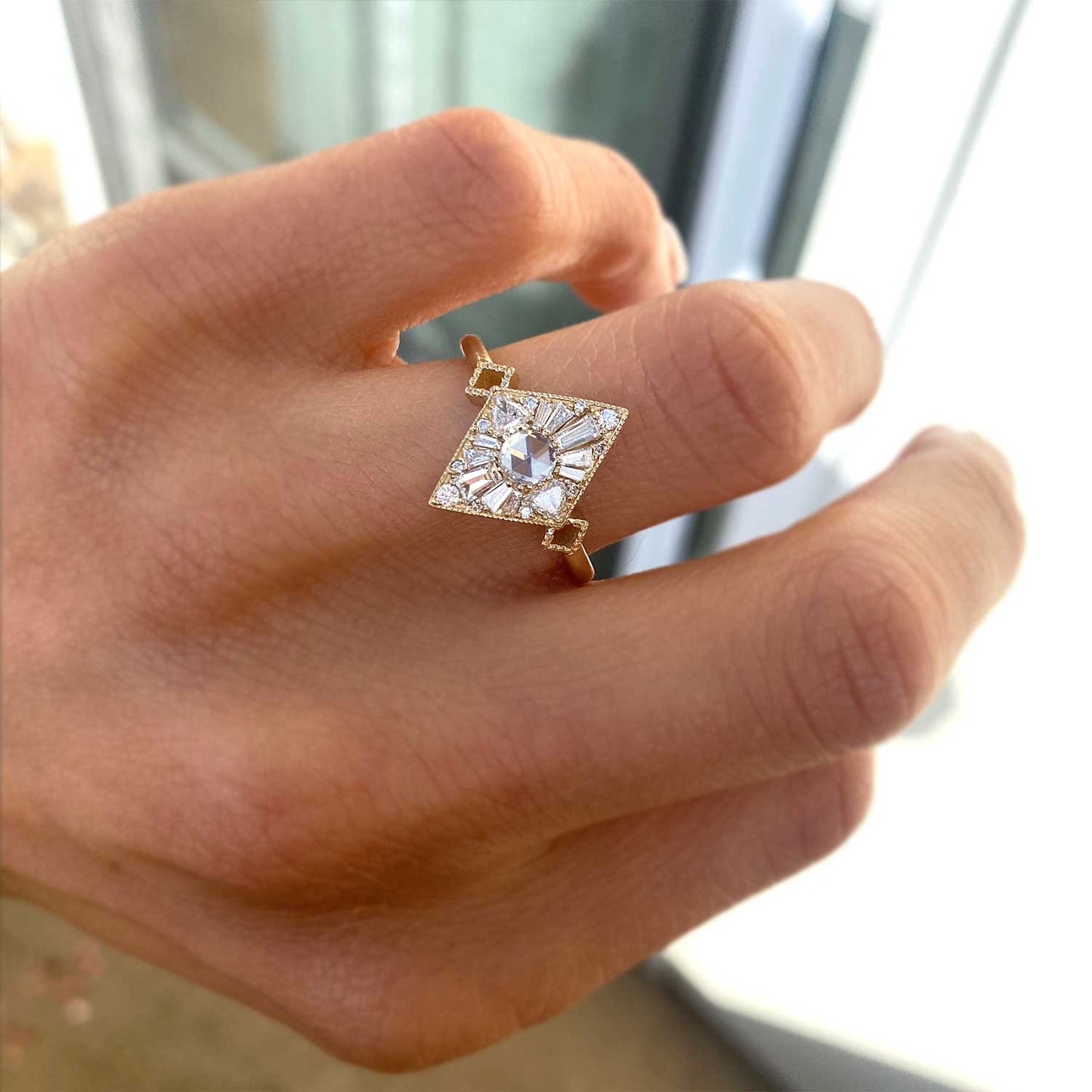0.20 Ct Antique Round Cut Moissanite Diamond Vintage Engagement Ring