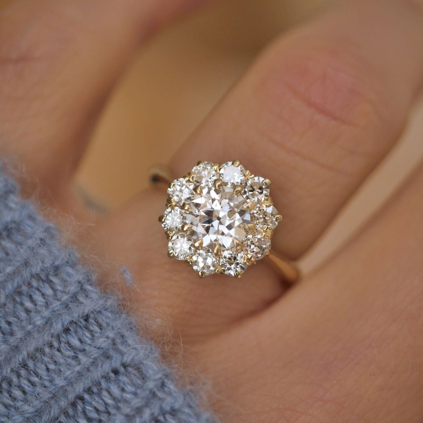 1.0 Ct Round Cut Moissanite Diamond Vintage Engagement Ring