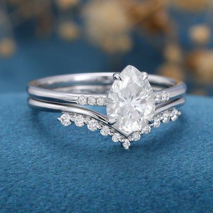 Pear Cut Halo Moissanite Bridal Matching Engagement Ring Set