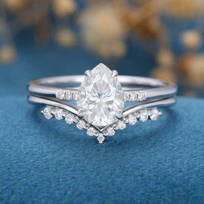 Pear Cut Halo Moissanite Bridal Matching Engagement Ring Set