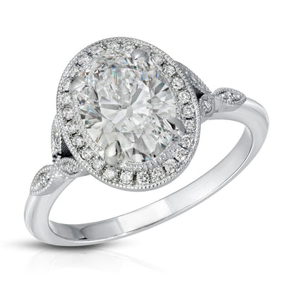 Vintage-Style Oval Cut Moissanite Diamond Engagement Ring for womens