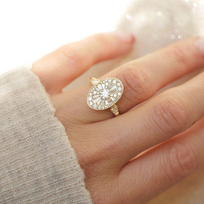 0.35 Ct Round Cut Moissanite Diamond Vintage Engagement Ring