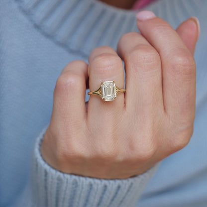 2.5 Ct Emerald Cut Moissanite Diamond Solitaire Engagement Ring