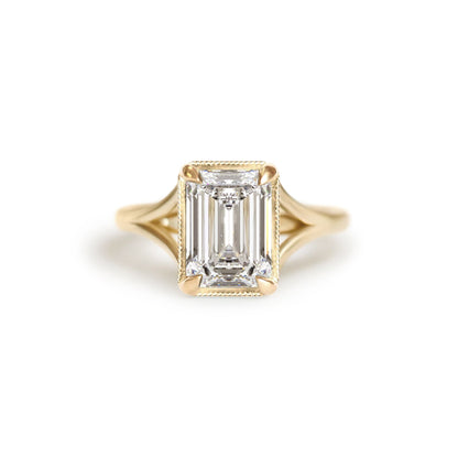 2.5 Ct Emerald Cut Moissanite Diamond Solitaire Engagement Ring