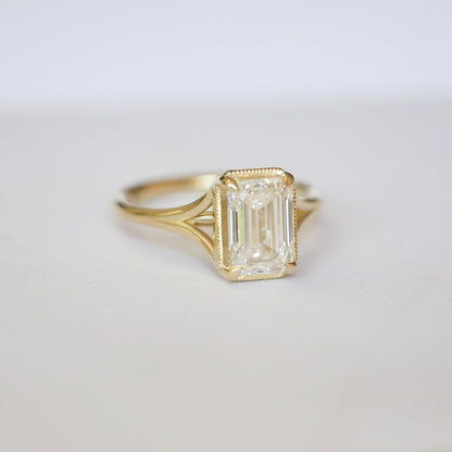 2.5 Ct Emerald Cut Moissanite Diamond Solitaire Engagement Ring