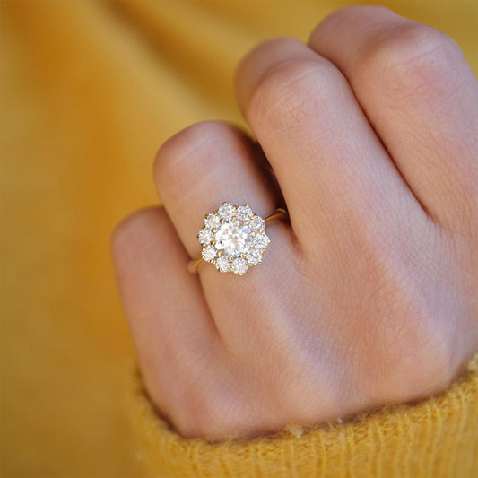 1.0 Ct Round Cut Moissanite Diamond Vintage Engagement Ring